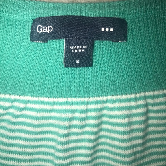 Gap Striped Spring Lightweight Sweater - Picture 3 of 4